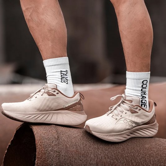 Triumph 22 Sand/Espresso/Clay