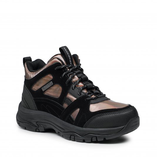 Trego Brilliant Hue Black