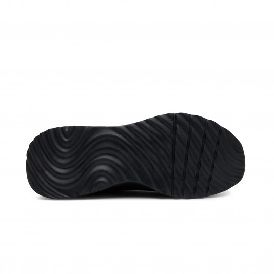 BOBS Squad Chaos Tough Walk Black