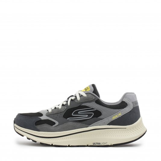 Go Run Consistent 2.0 Retro Runner V1 Charcoal/Black