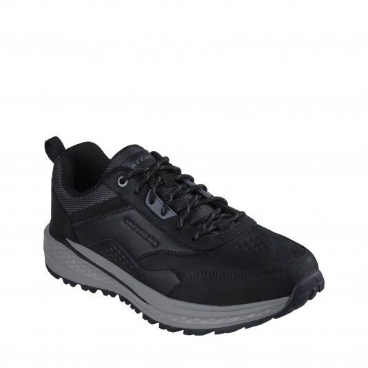 Slade Peralto Black