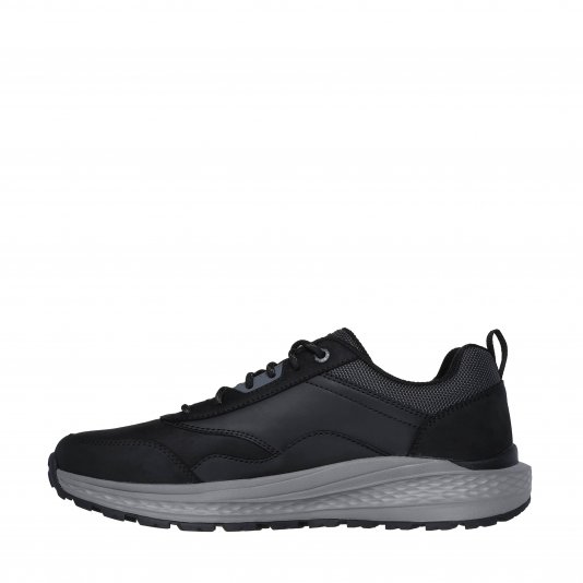Slade Peralto Black