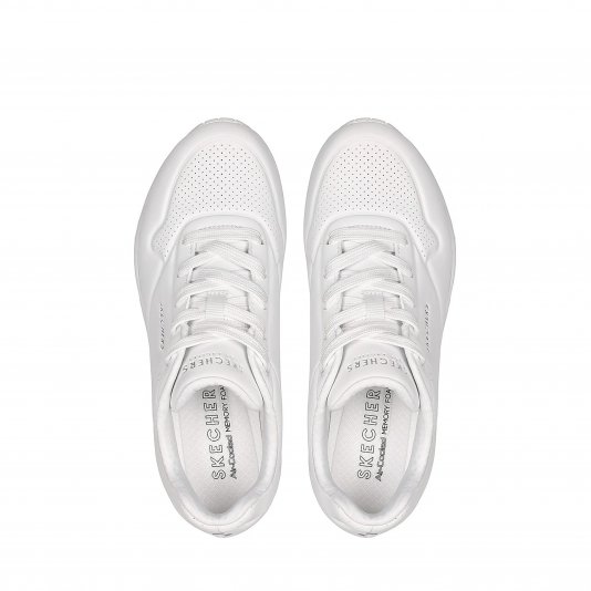 Uno-Stand On Air White