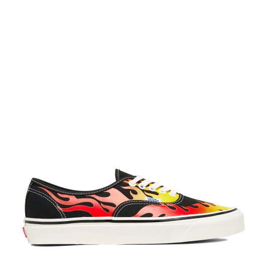 Shop the original Vans Low-top sneakers VN0A38EN4231 Authentic 44 - Main Image