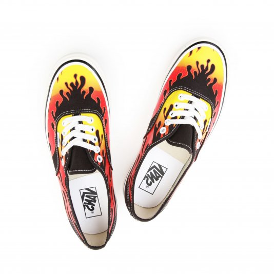 Authentic 44 DX Epic Flame Black/True White