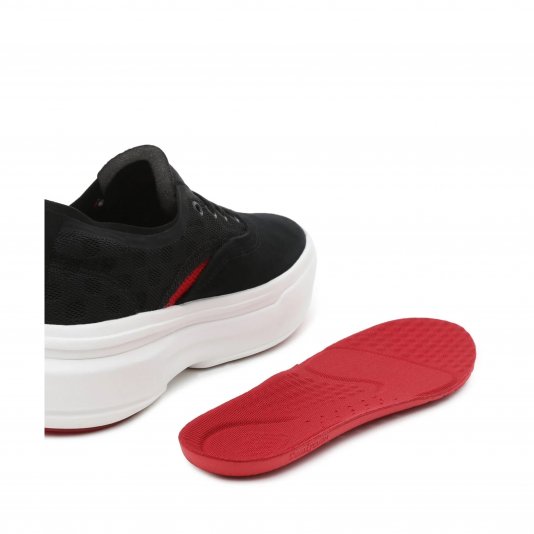 Authentic Overt CC Black/White