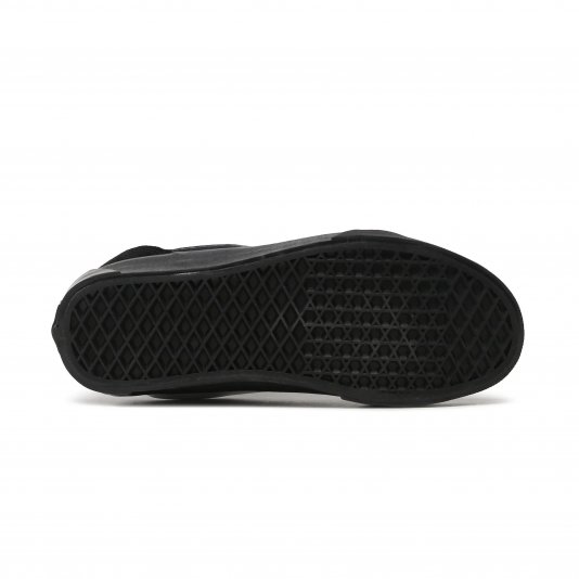Knu Skool Suede Black/White