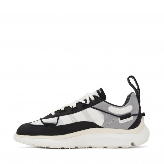 Shiku Run Black/Core White/Chalk White